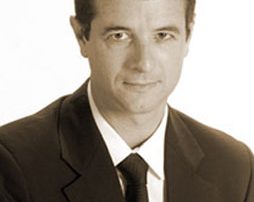 Νώε Ζαφειρίδης